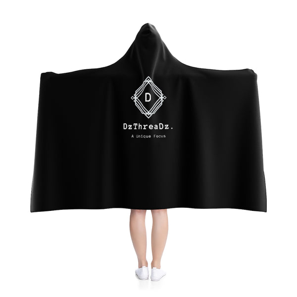 DzThreaDz. Hooded Blanket