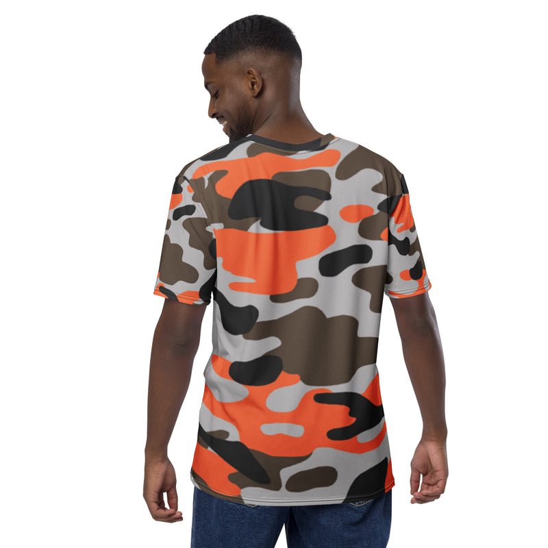 DzThreaDz. Orange Camo Men's t-shirt