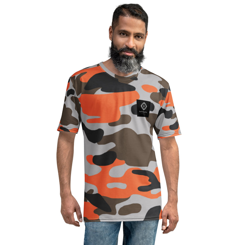 DzThreaDz. Orange Camo Men's t-shirt