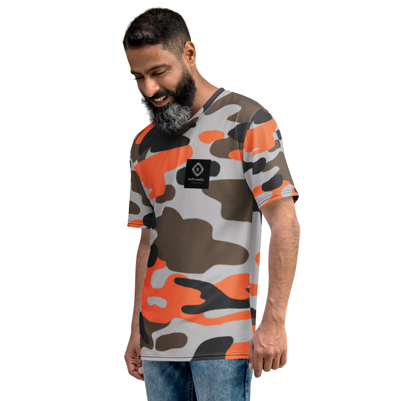 DzThreaDz. Orange Camo Men's t-shirt