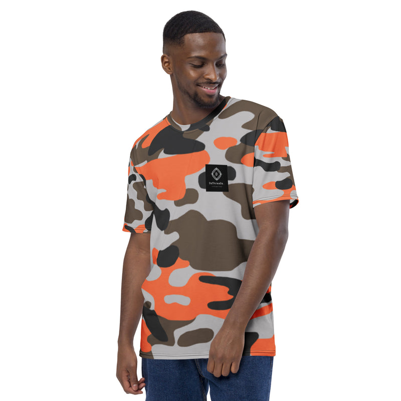 DzThreaDz. Orange Camo Men's t-shirt