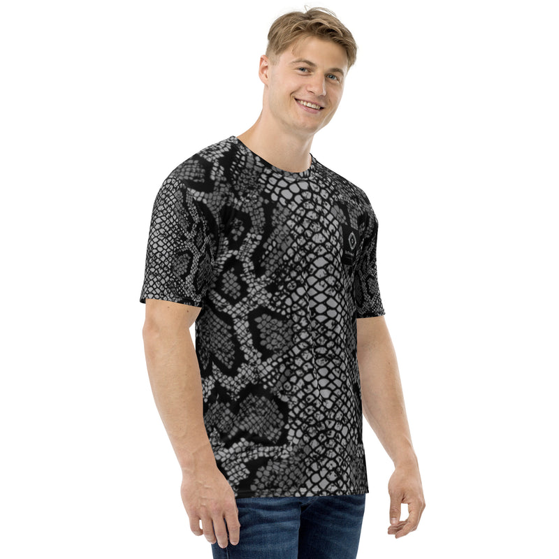 DzThreaDz. Snake Print Men's t-shirt