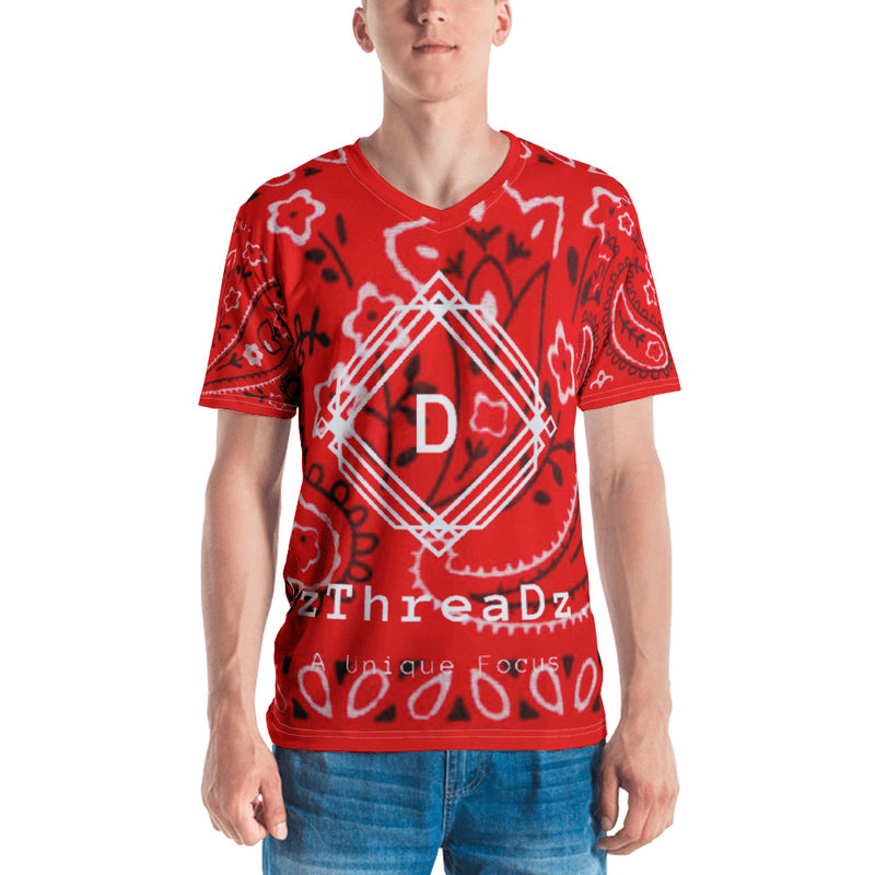 DzThreaDz. Red Bandana Men's T-shirt